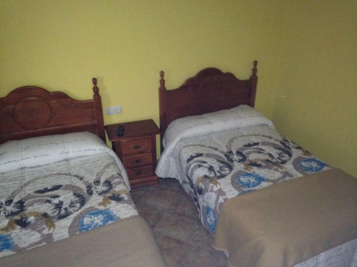 Pension Meson Paz Pontedeume Esterno foto